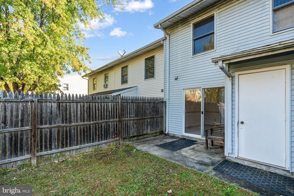 23 HATTERAS COURT