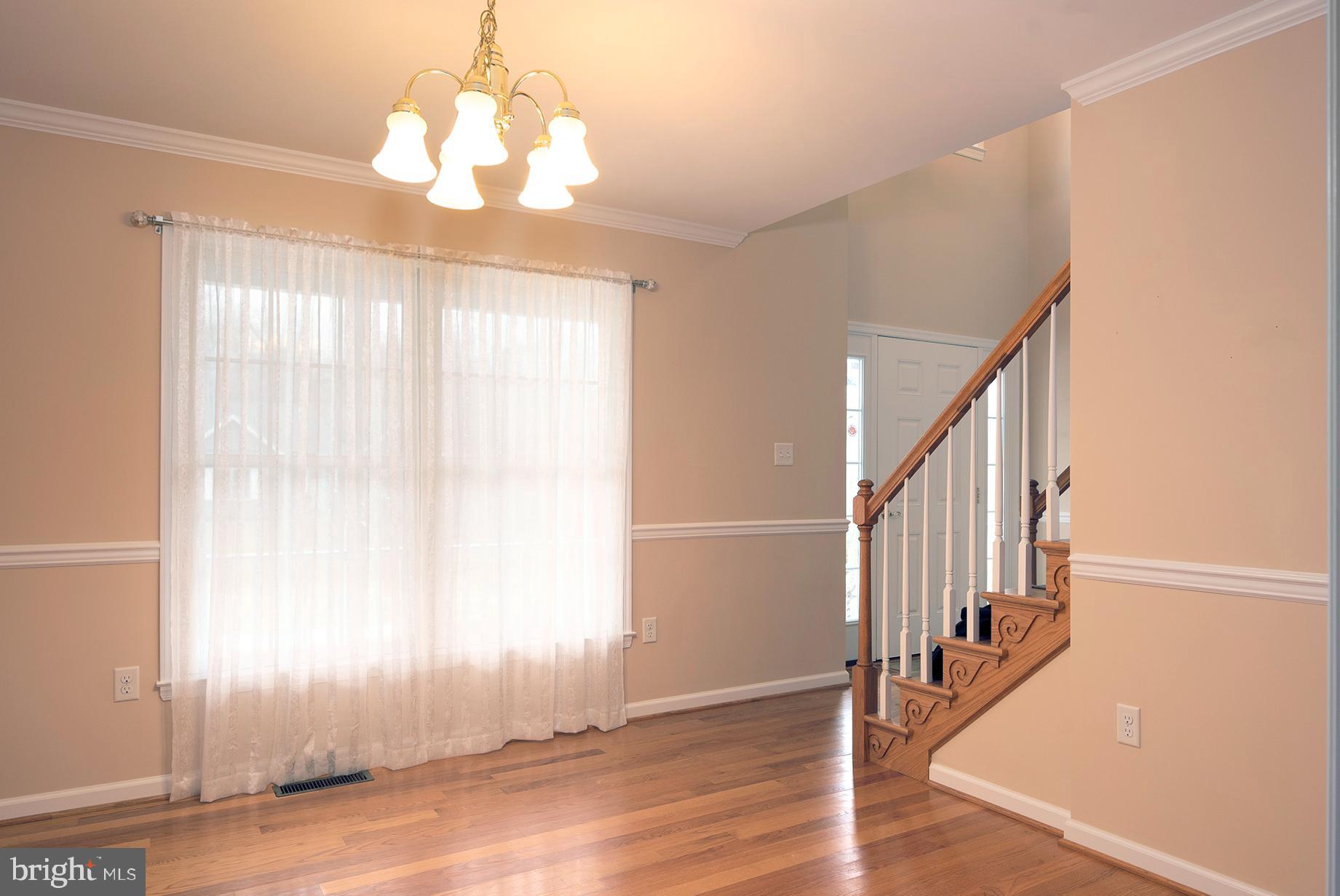 2 AUTUMN WOODS DRIVE