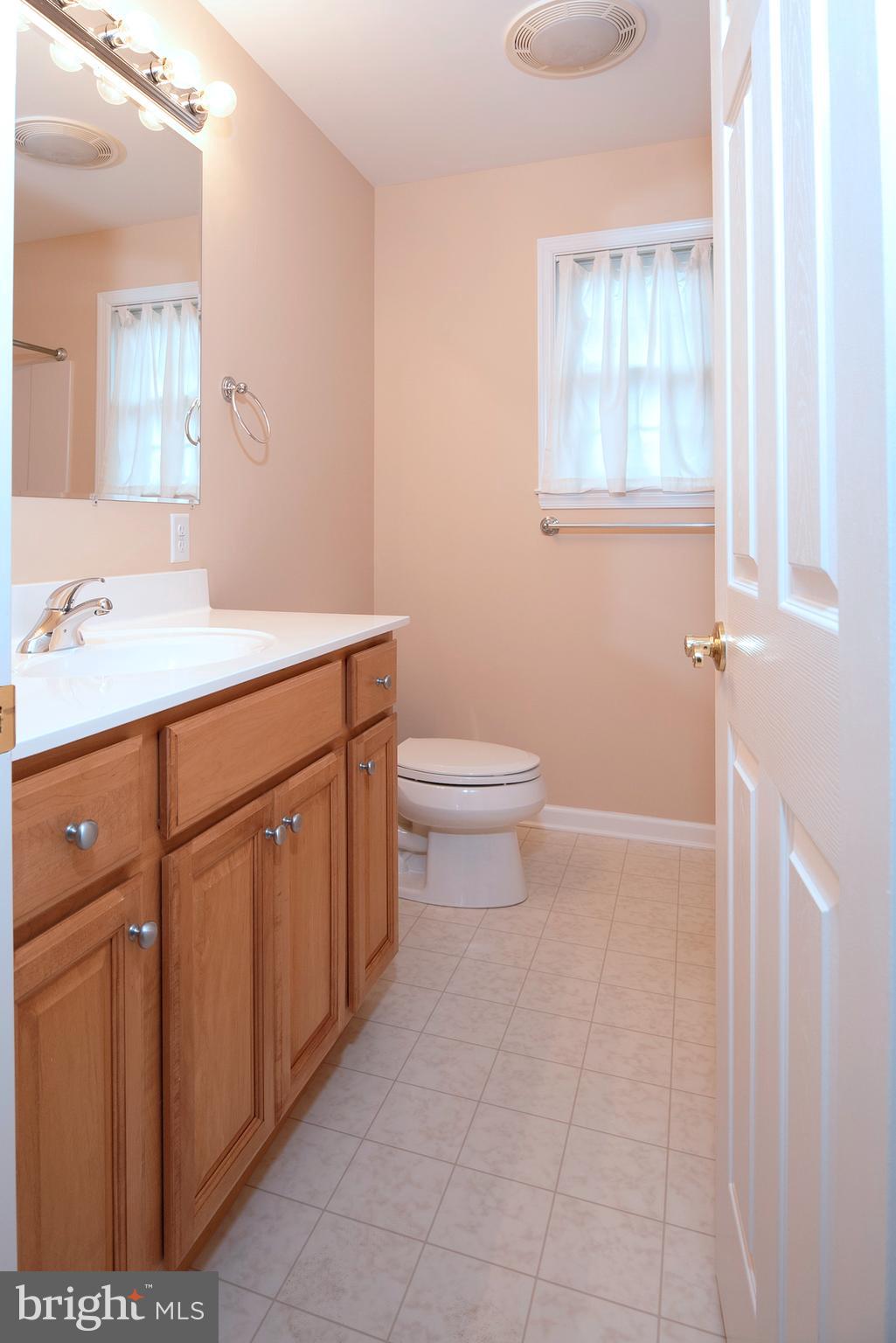 2 AUTUMN WOODS DRIVE