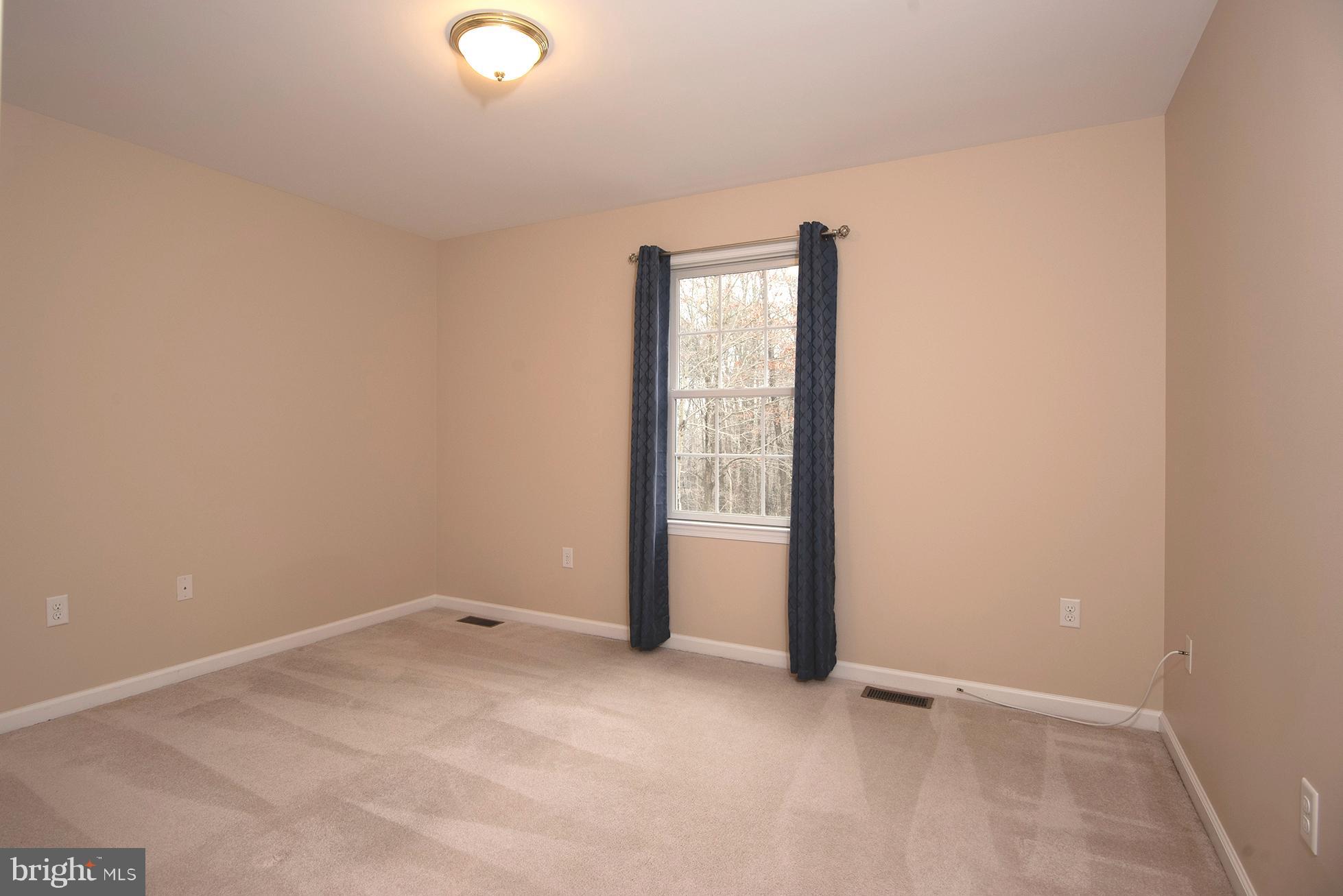 2 AUTUMN WOODS DRIVE