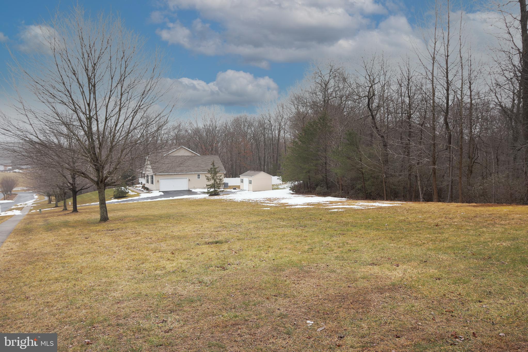 2 AUTUMN WOODS DRIVE