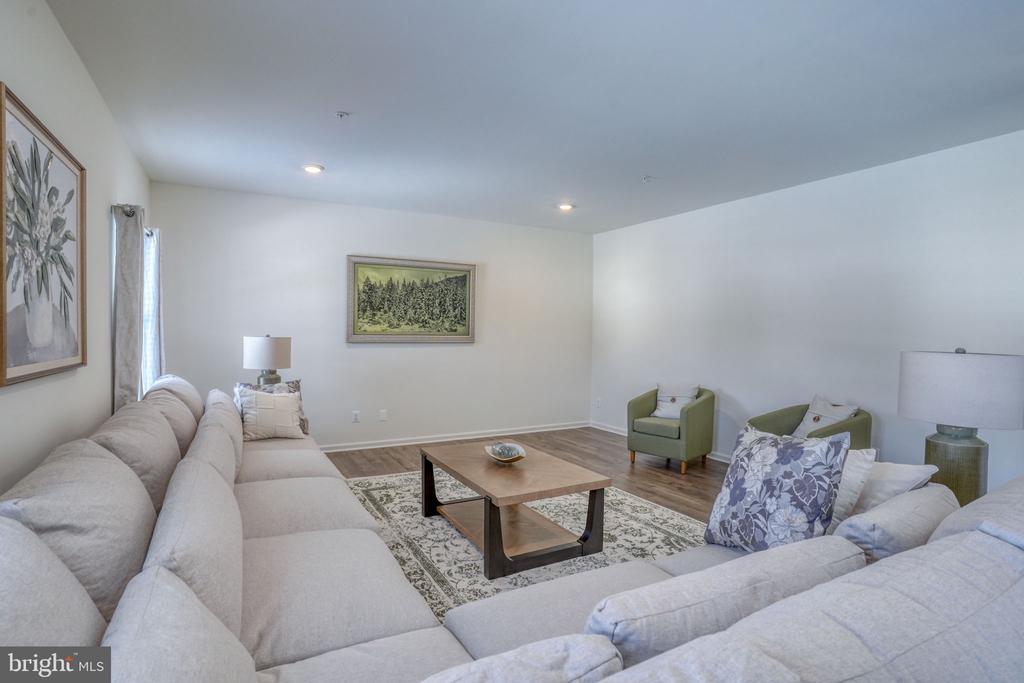 103 FRED DR