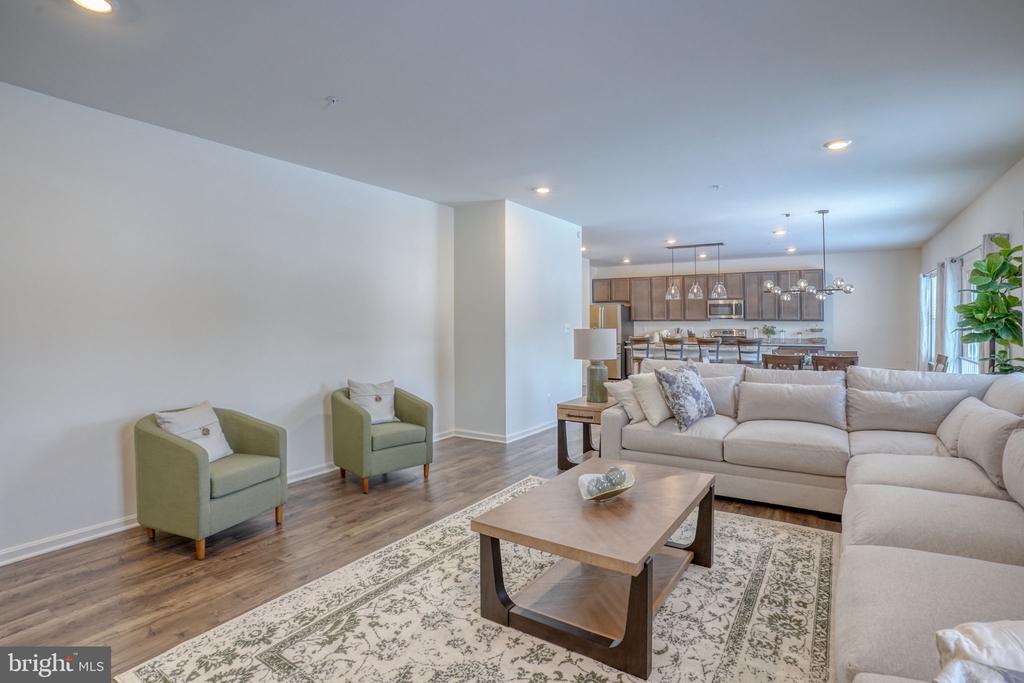 103 FRED DR