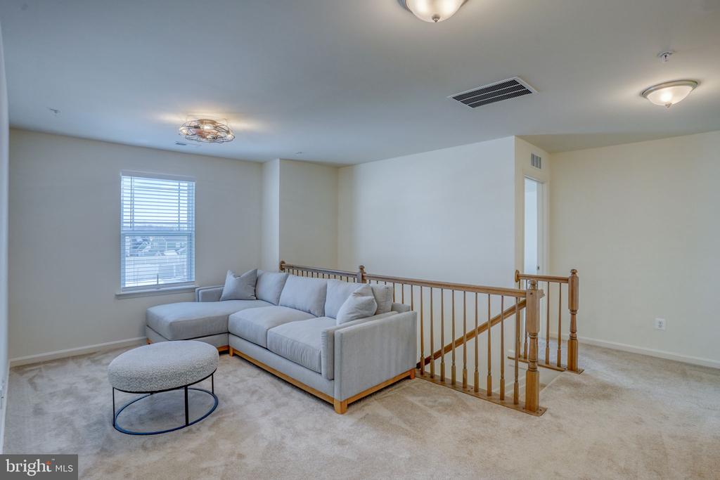103 FRED DR