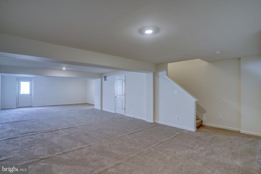 103 FRED DR