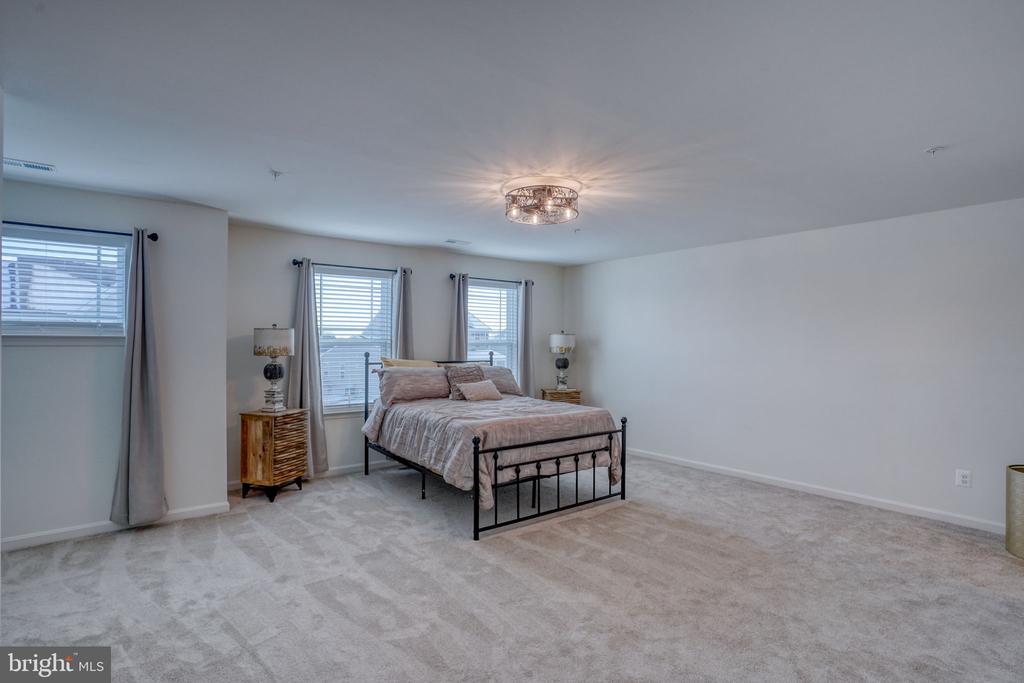 103 FRED DR