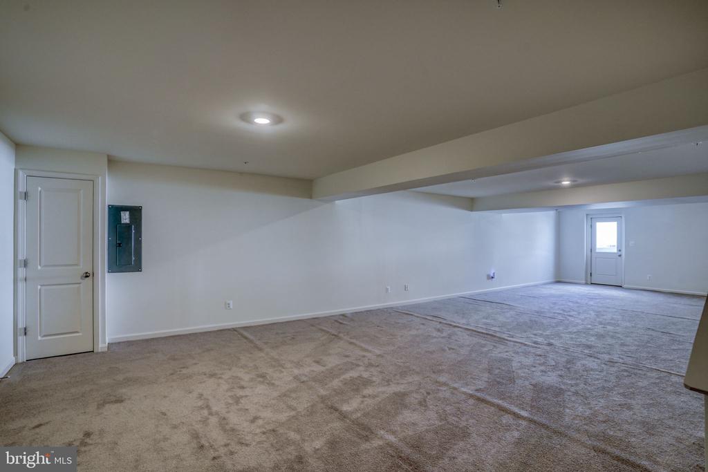 103 FRED DR