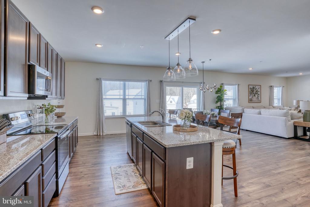 103 FRED DR
