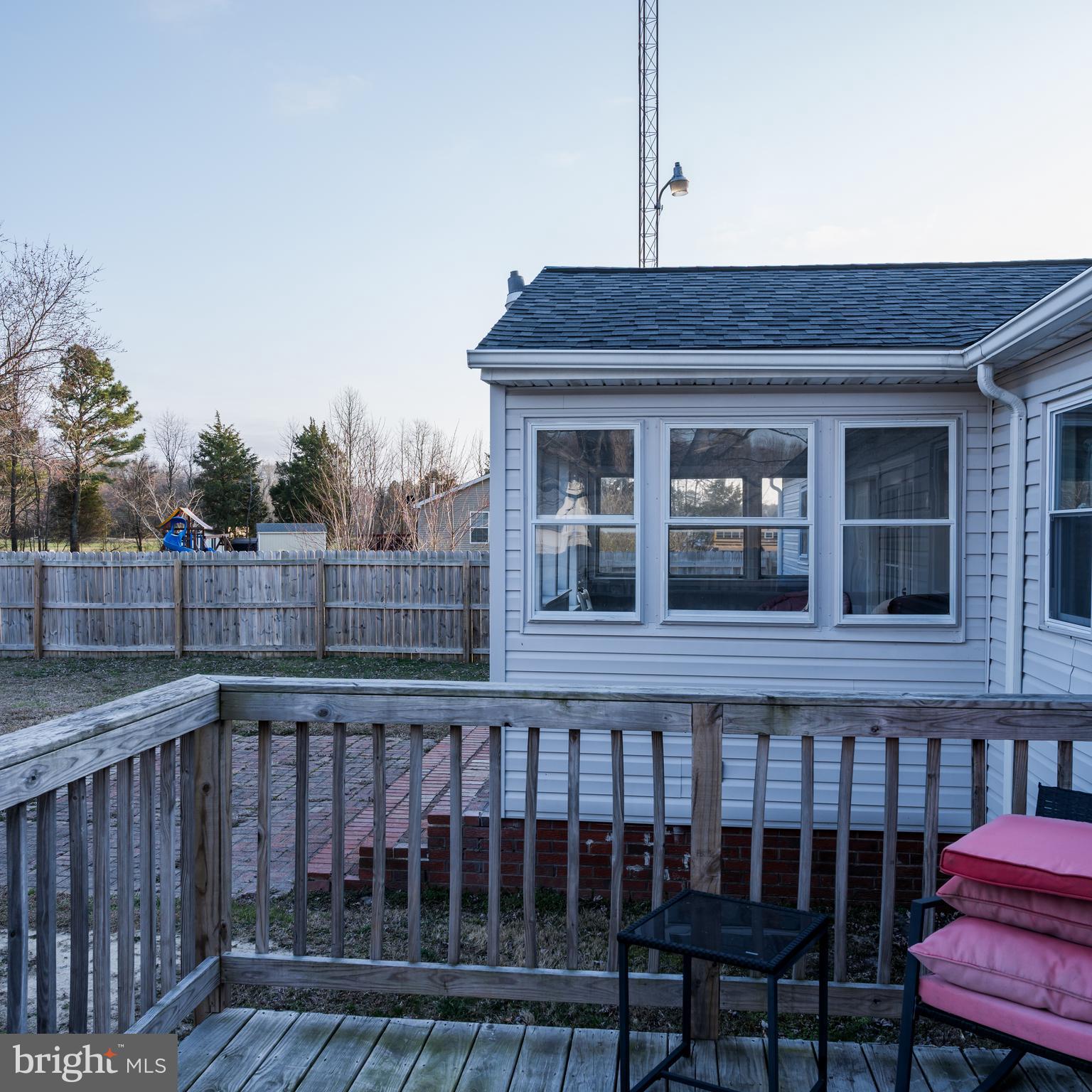 5649 Thompsontown Rd