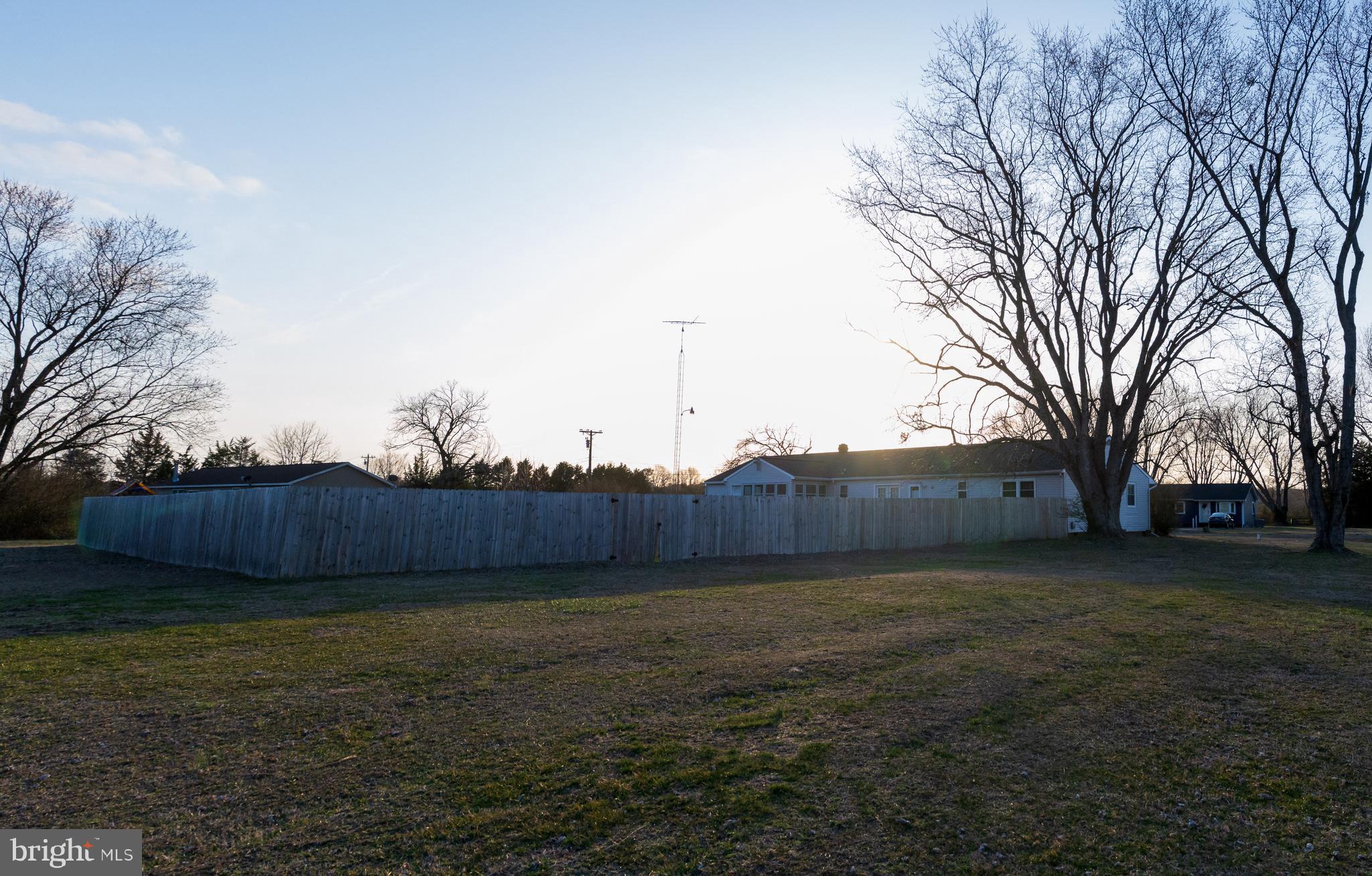 5649 Thompsontown Rd