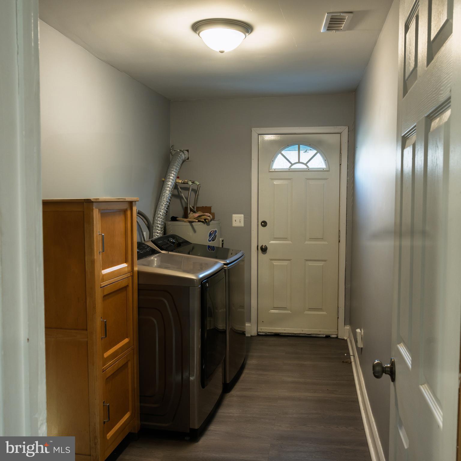 5649 Thompsontown Rd