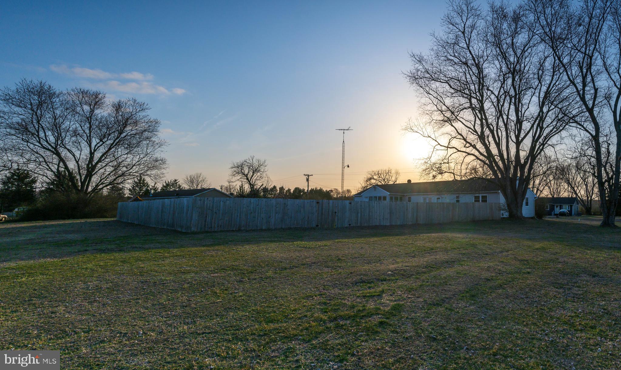 5649 Thompsontown Rd