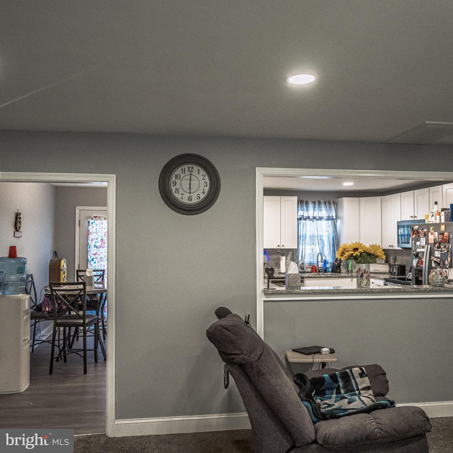 5649 Thompsontown Rd