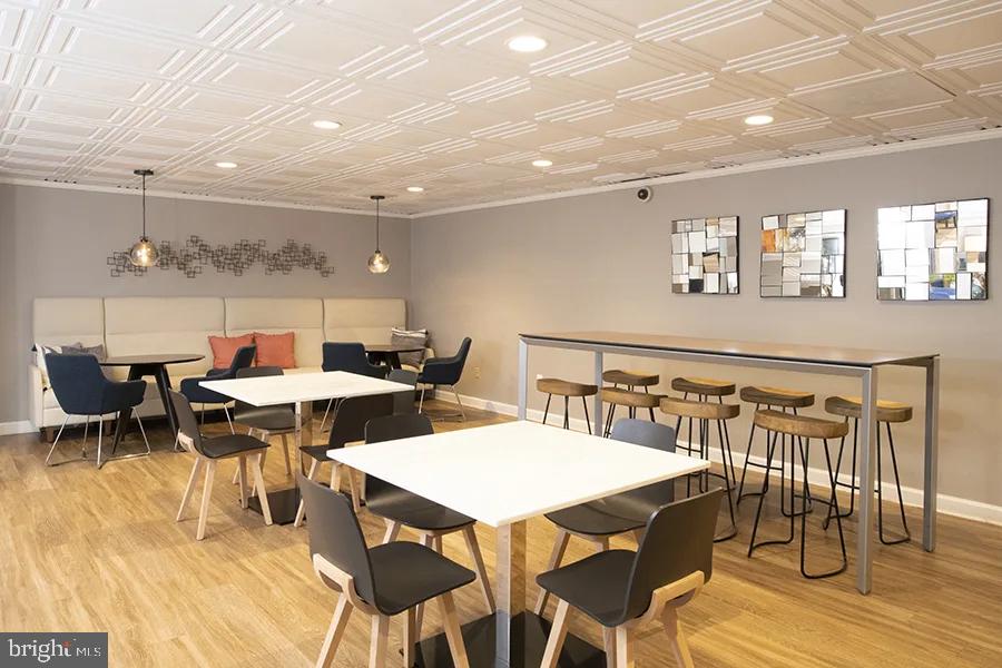 1699 YALE PLACE 3B-502