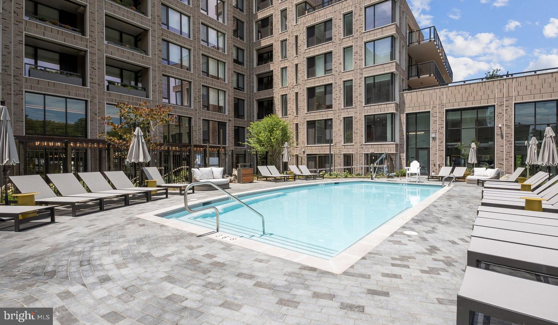 10511 STRATHMORE HALL STREET 2B-3B-812