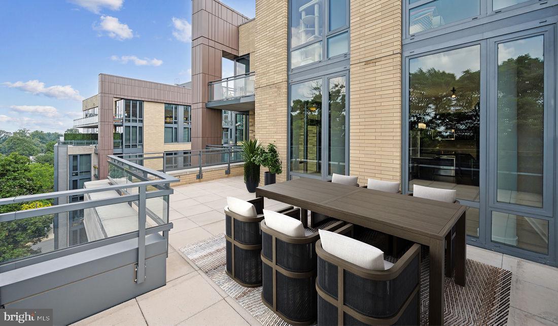 8300 WISCONSIN AVENUE 0B-1-543