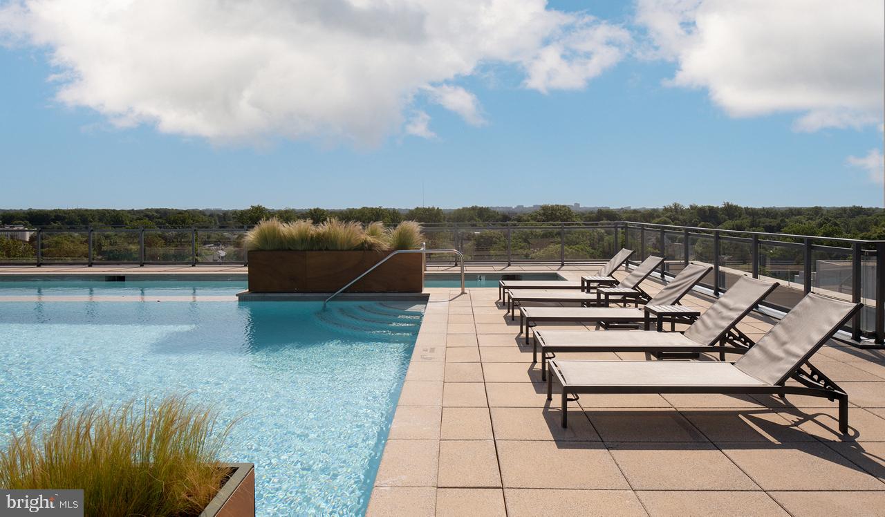 8300 WISCONSIN AVENUE 2B-1-217