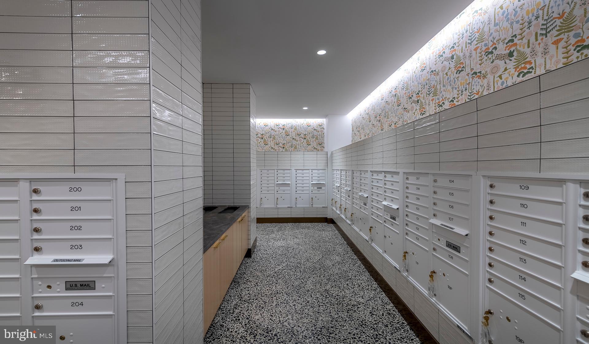 4710 ELM STREET 2B-W-0207