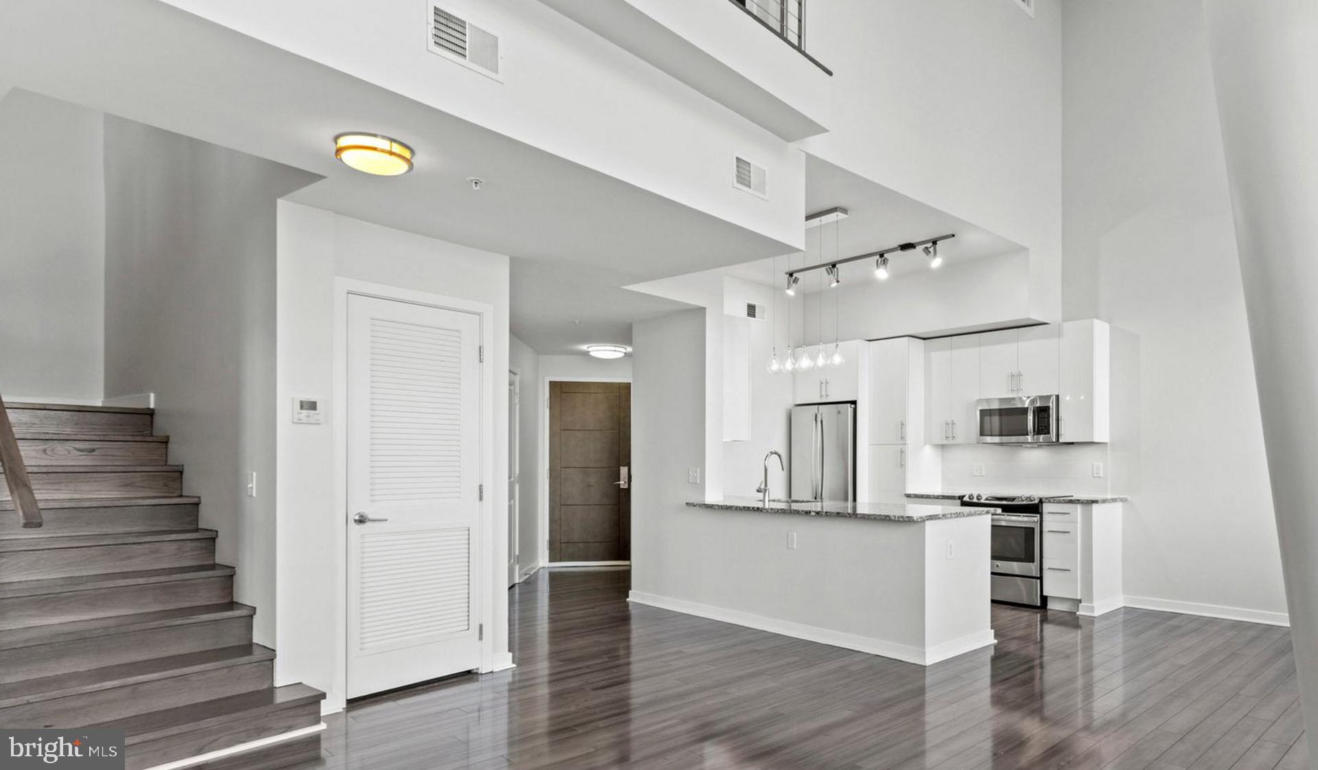 8300 WISCONSIN AVENUE 3B-1-938