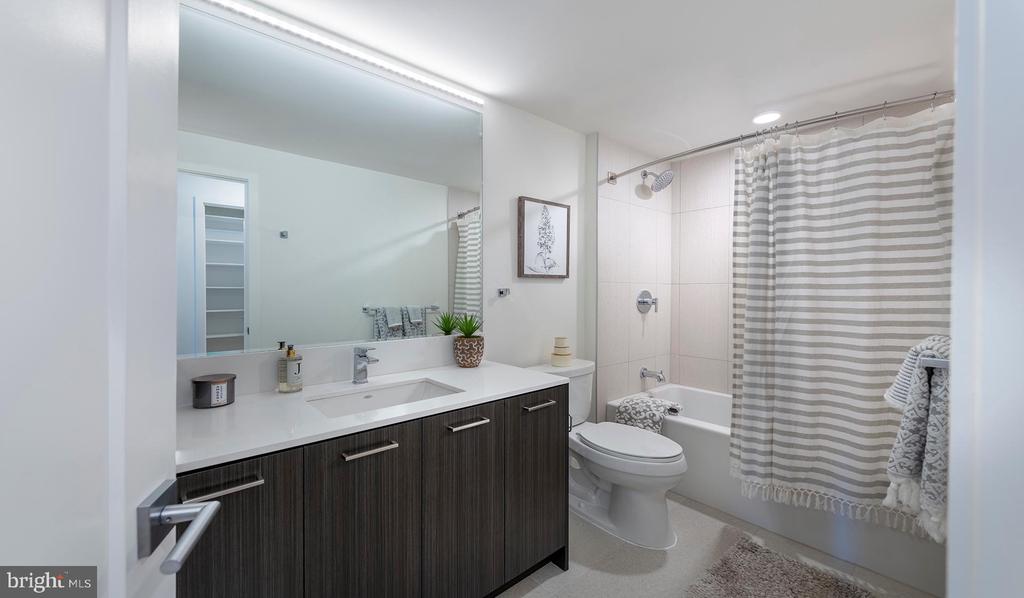 4710 ELM STREET W-0207