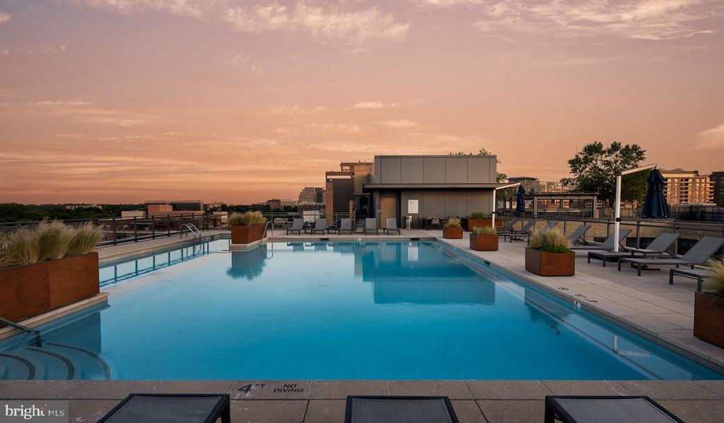 8300 WISCONSIN AVENUE Unit: 401