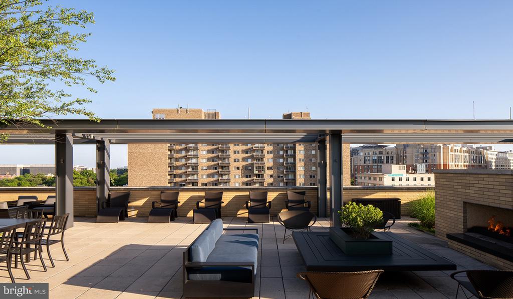 8300 WISCONSIN AVENUE Unit: 401