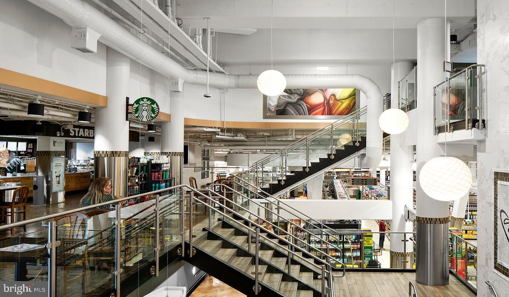 8300 WISCONSIN AVENUE Unit: 401