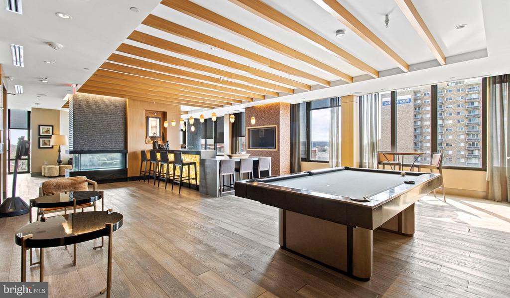 8300 WISCONSIN AVENUE Unit: 401