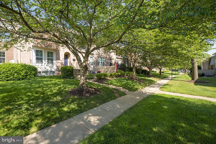 1699 YALE PLACE Unit: 407