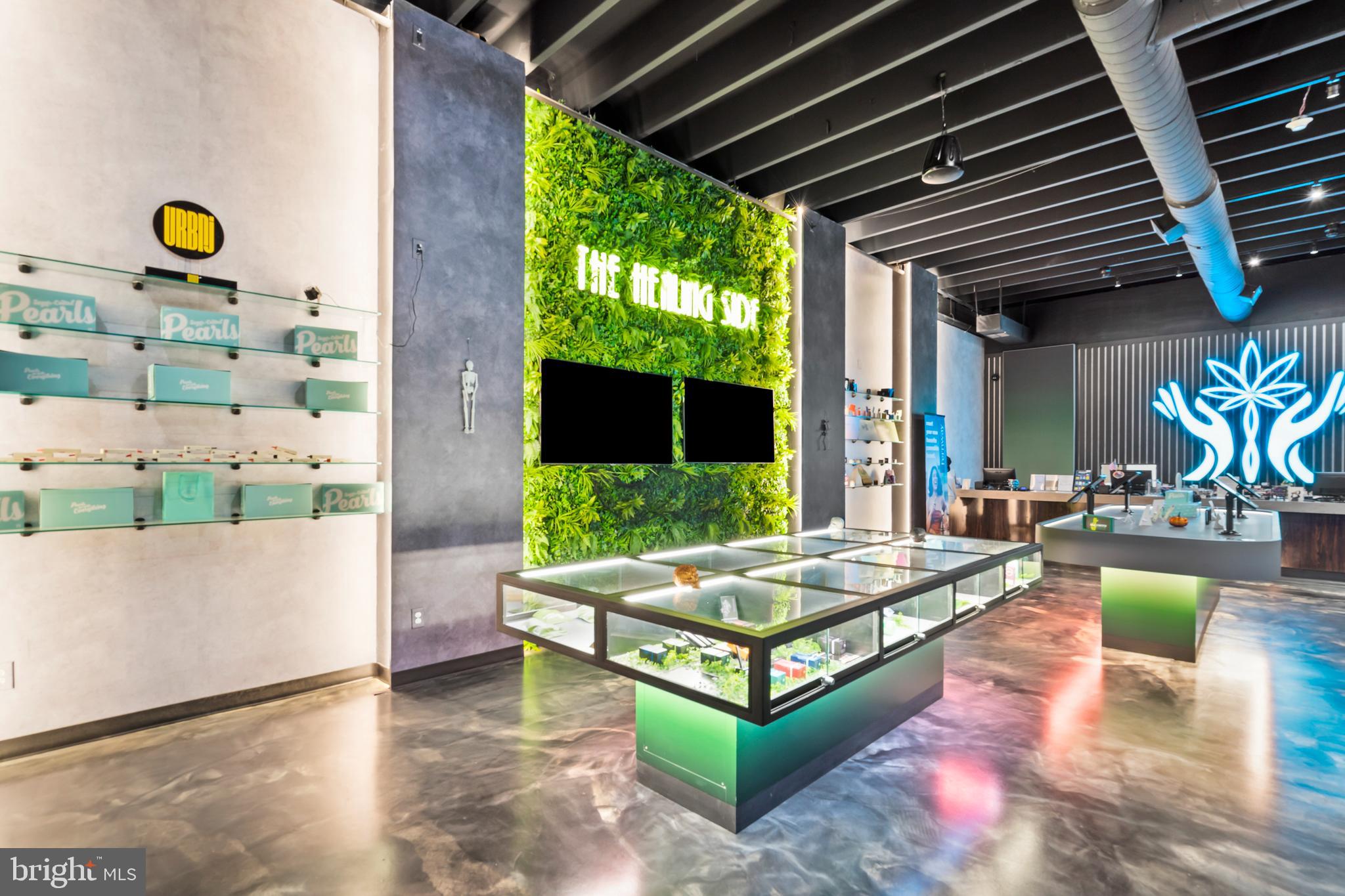 2409-2415 PACIFIC AVENUE