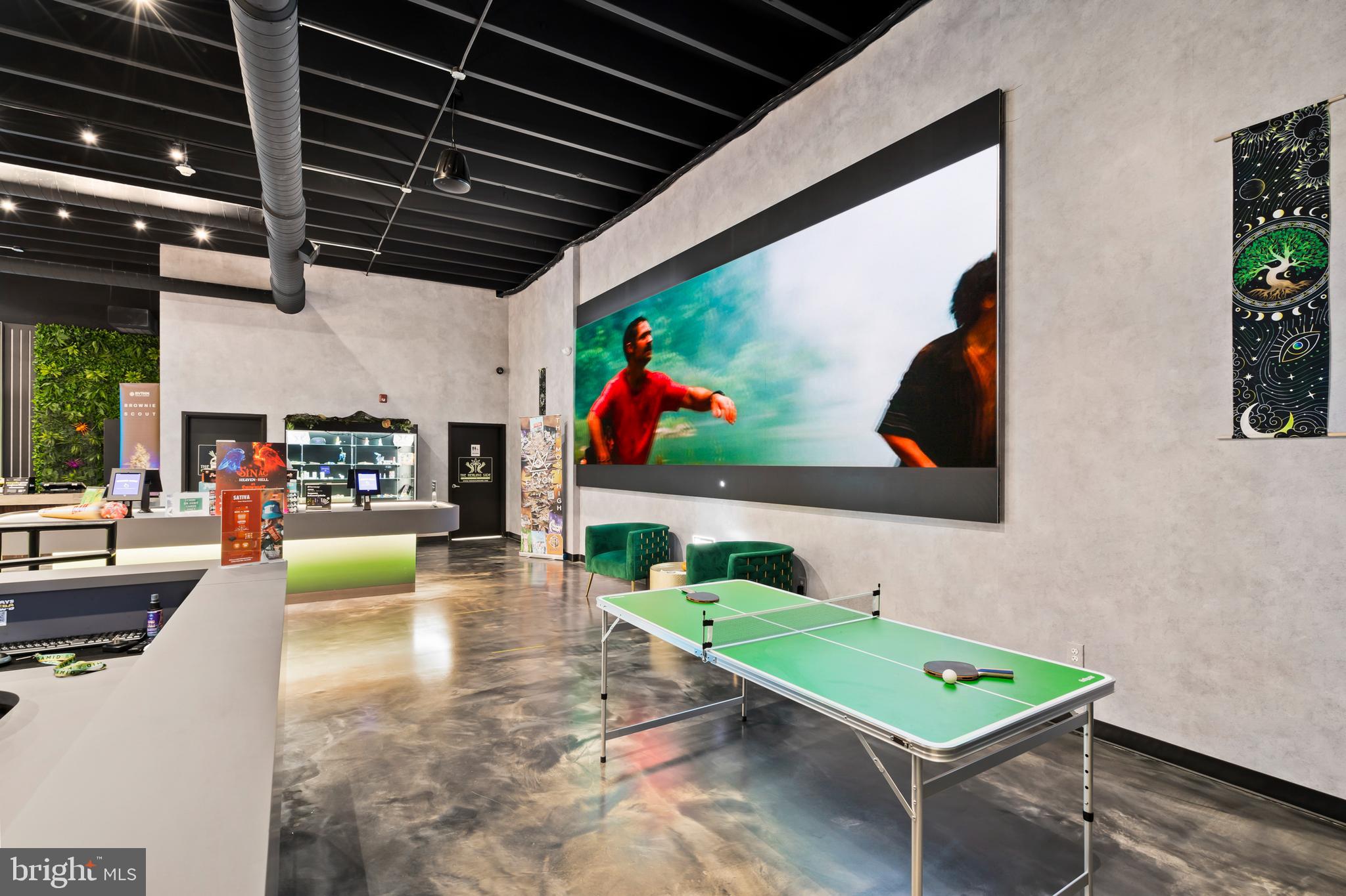 2409-2415 PACIFIC AVENUE