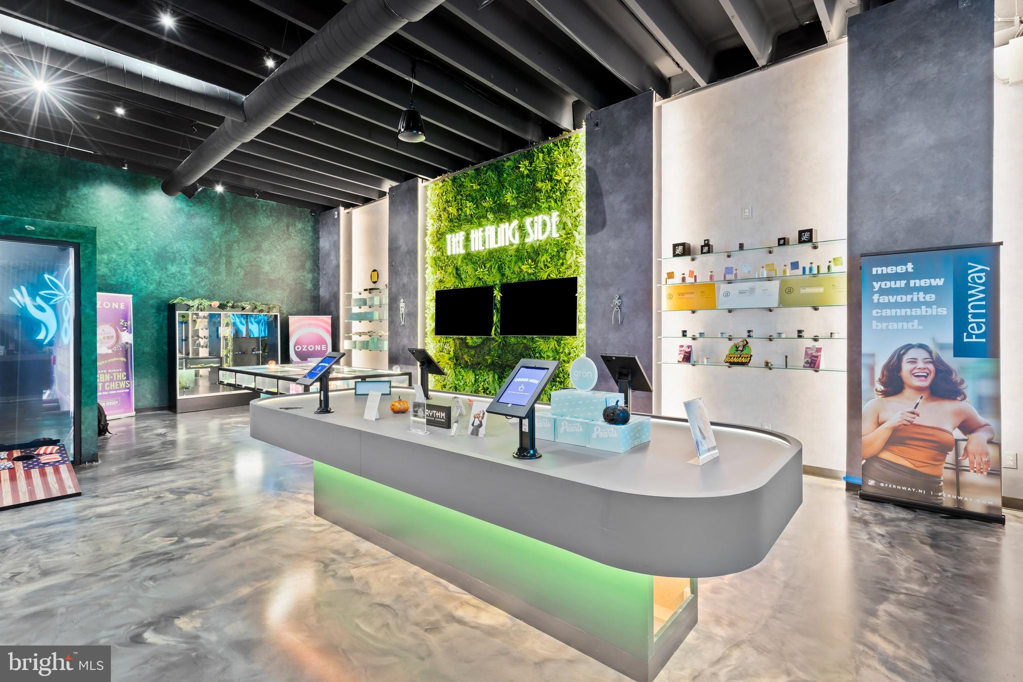 2409-2415 PACIFIC AVENUE