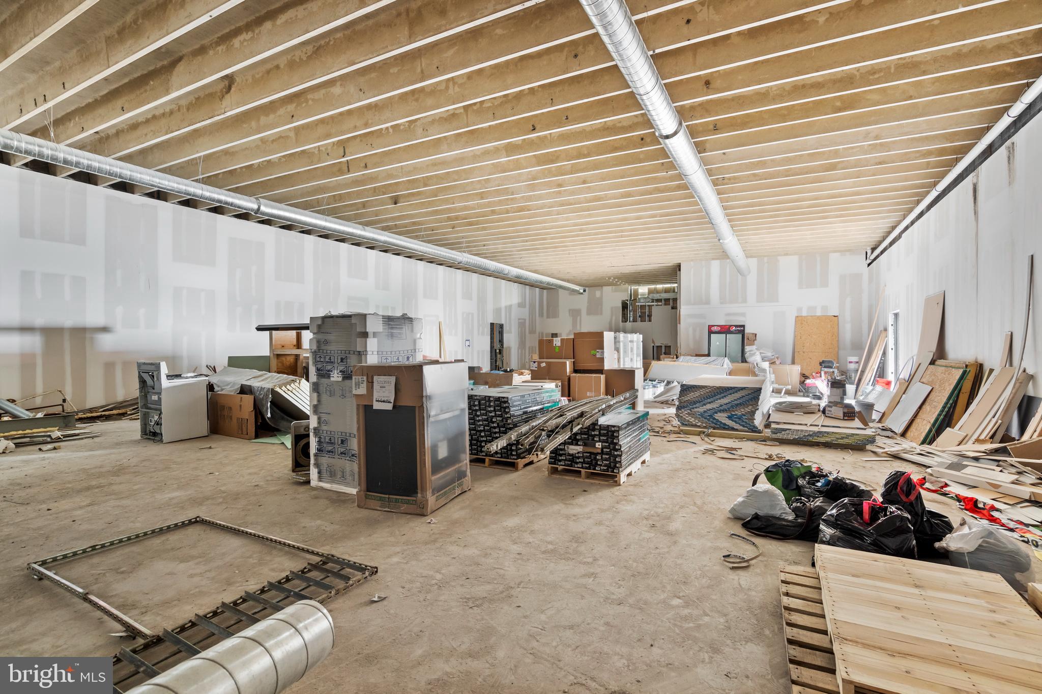 2409-2415 PACIFIC AVENUE