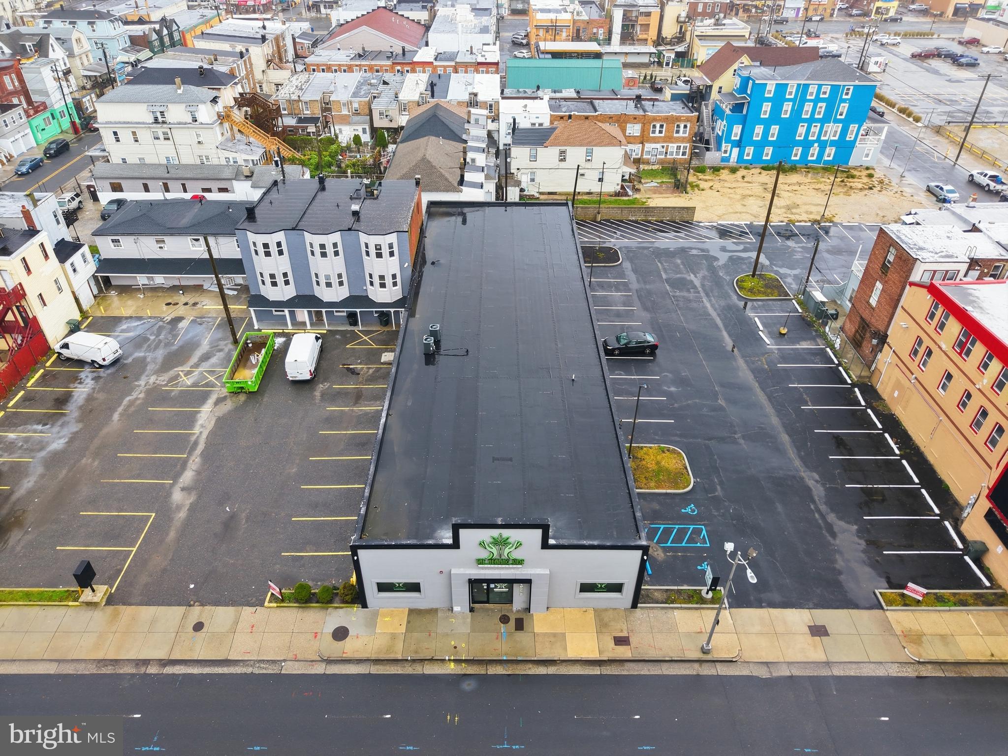 2409-2415 PACIFIC AVENUE