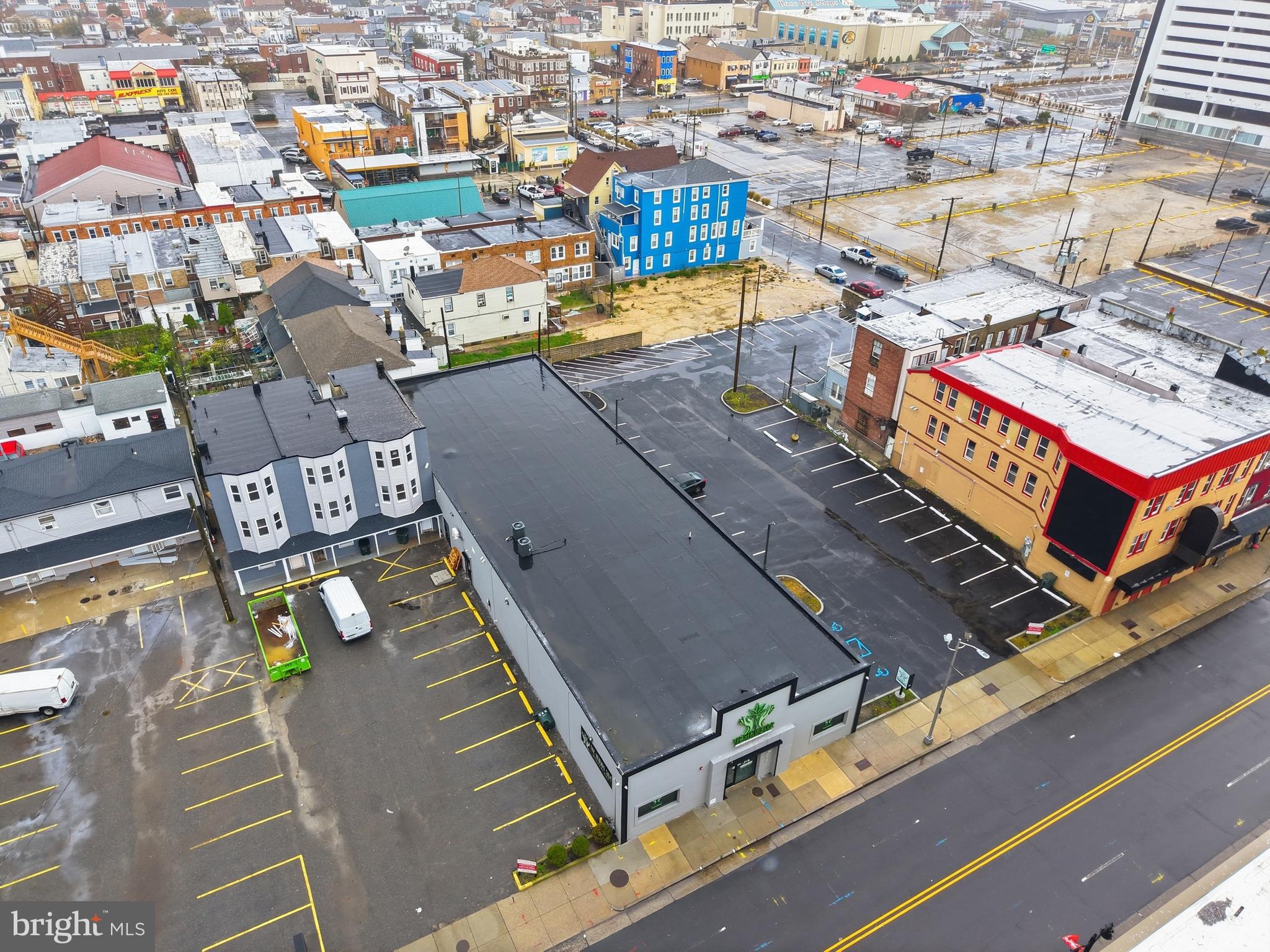 2409-2415 PACIFIC AVENUE