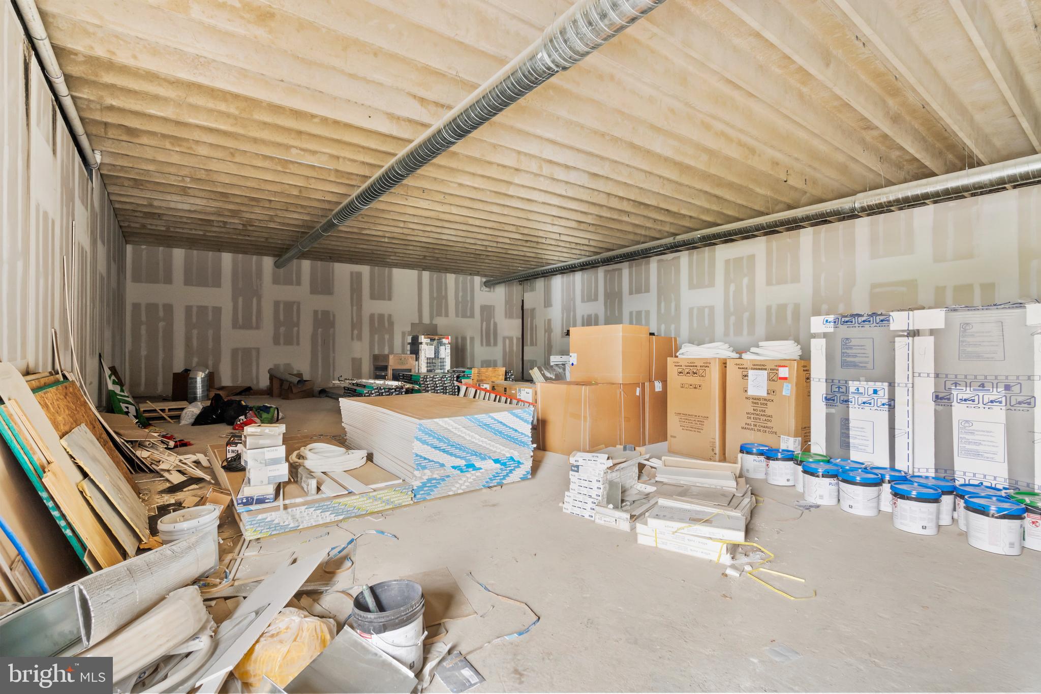 2409-2415 PACIFIC AVENUE