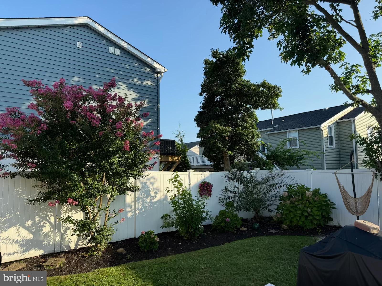 108 N SUFFOLK AVENUE