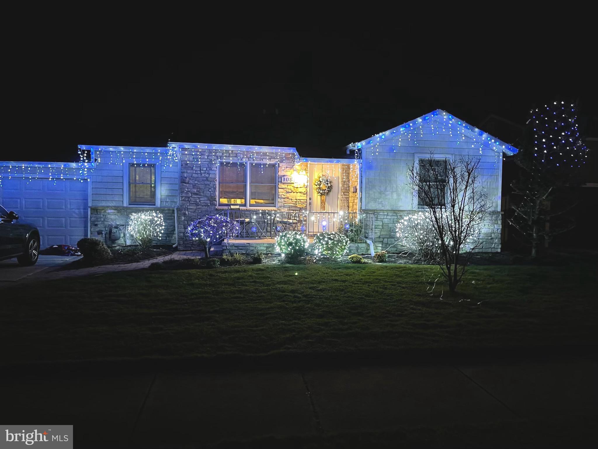 108 N SUFFOLK AVENUE