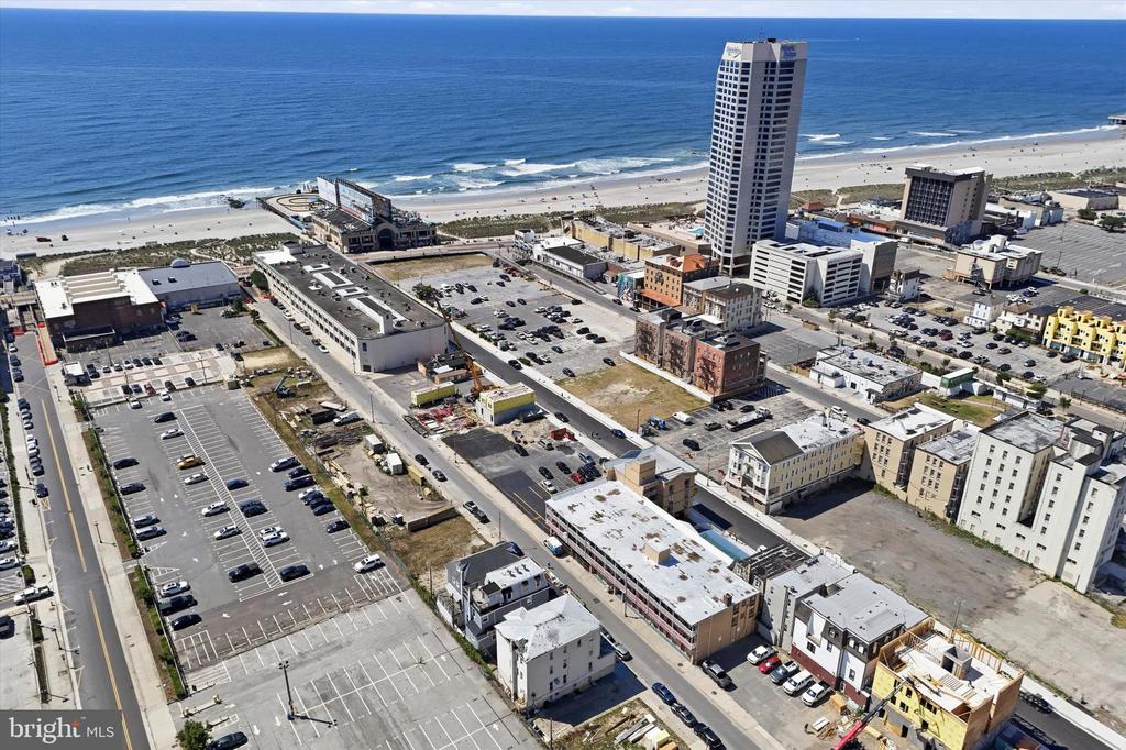 141 S OCEAN AVENUE