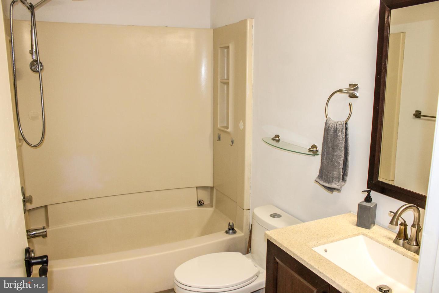 2607-A Auburn Ct