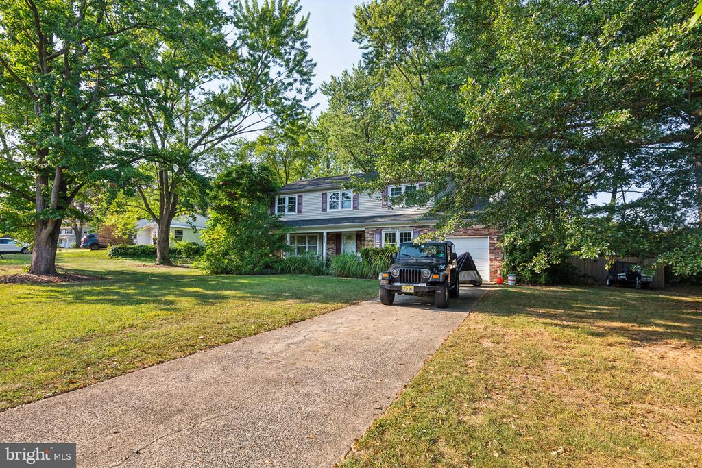 411 Kathleen Ave