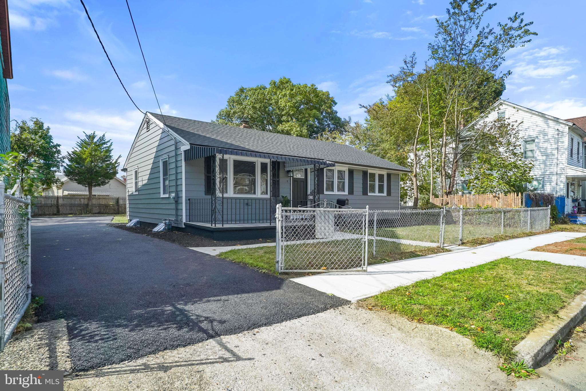 419 Magnolia St