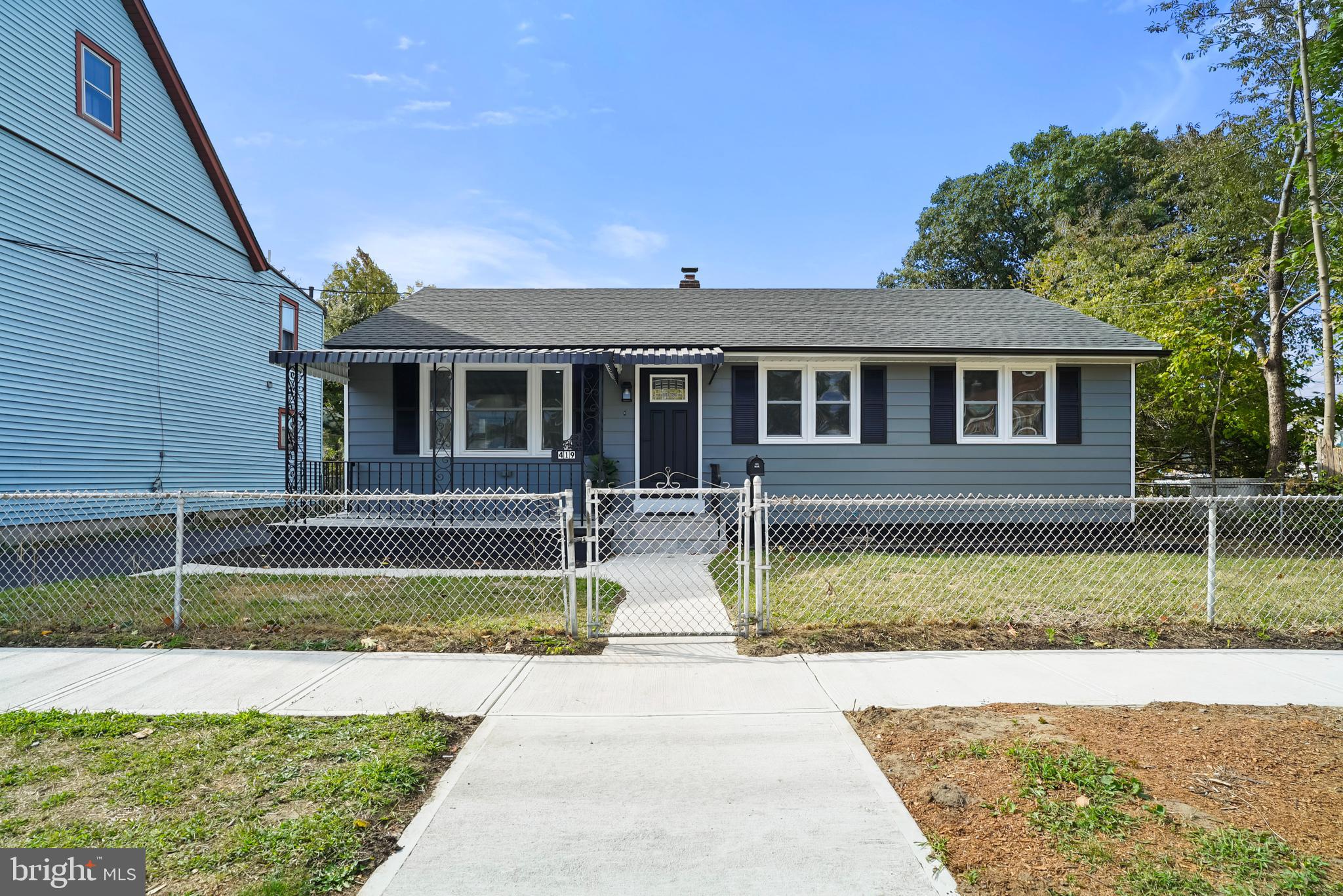 419 Magnolia St