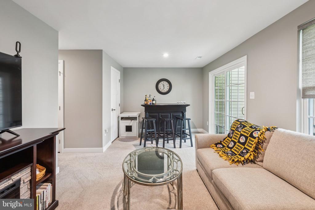 156 HELEN DRIVE