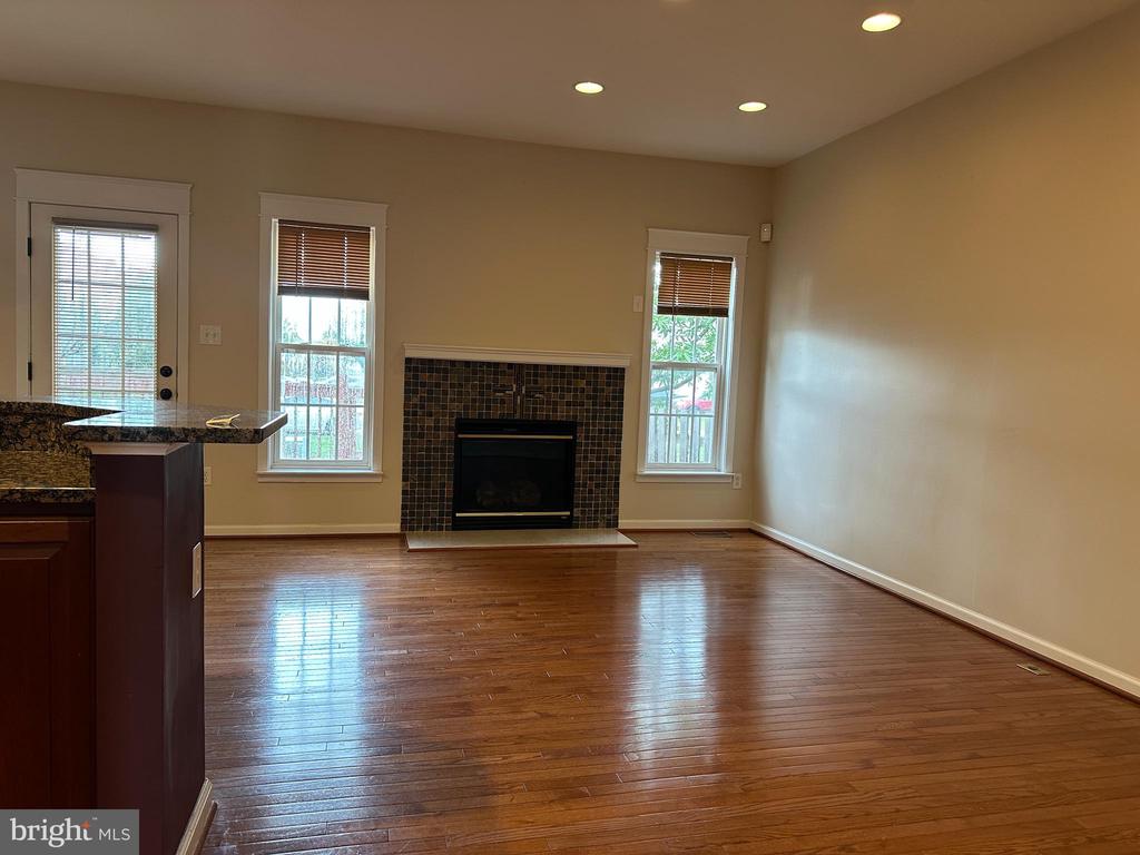16 PEPPERMINT DRIVE