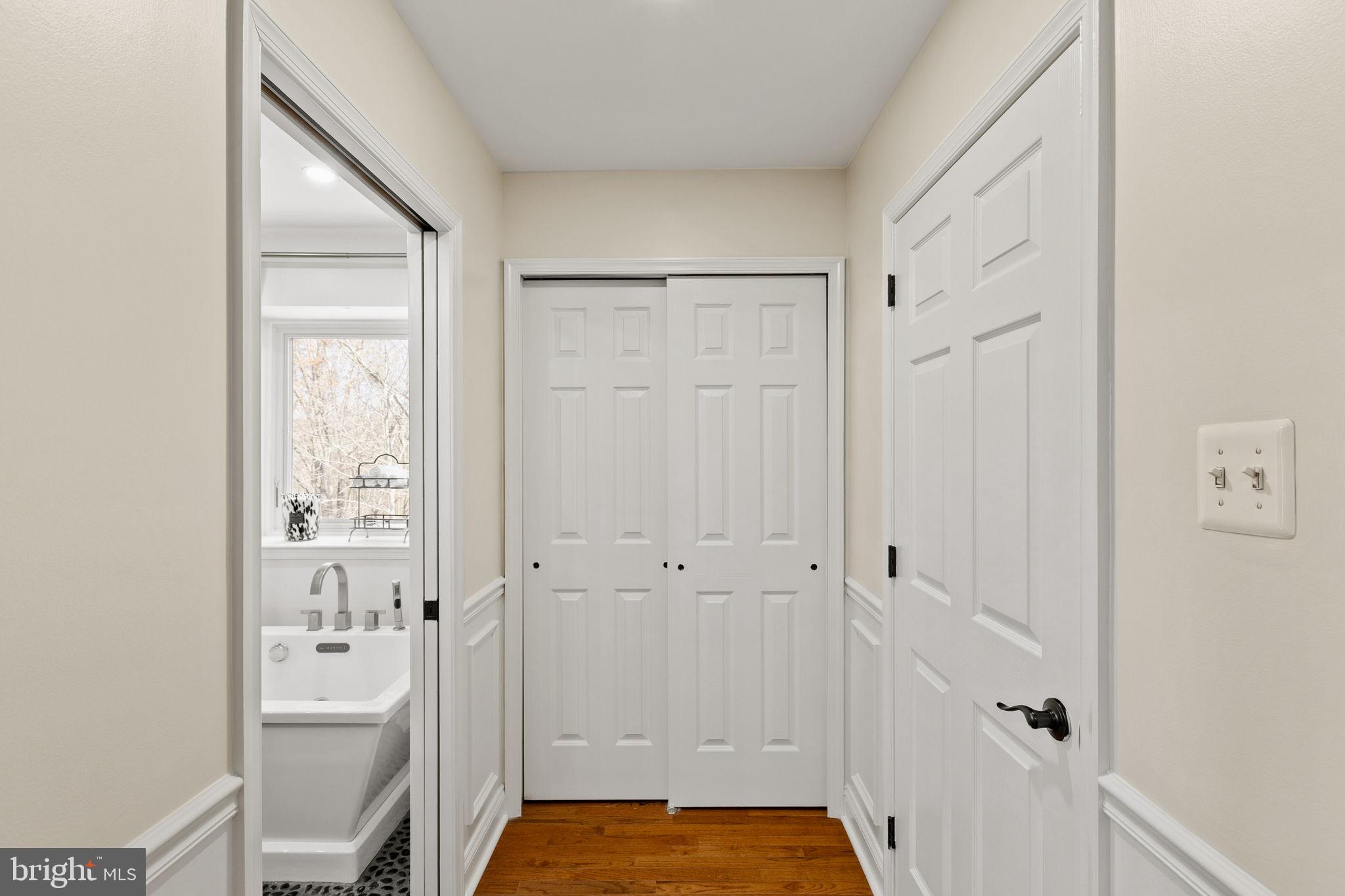 112 HILLSIDE LANE