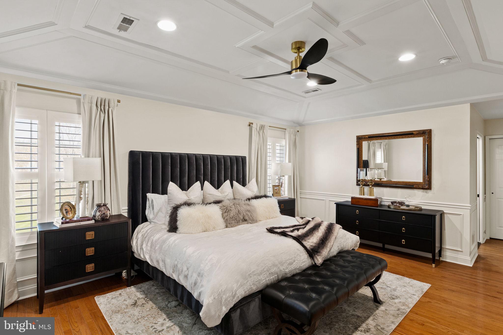 112 HILLSIDE LANE