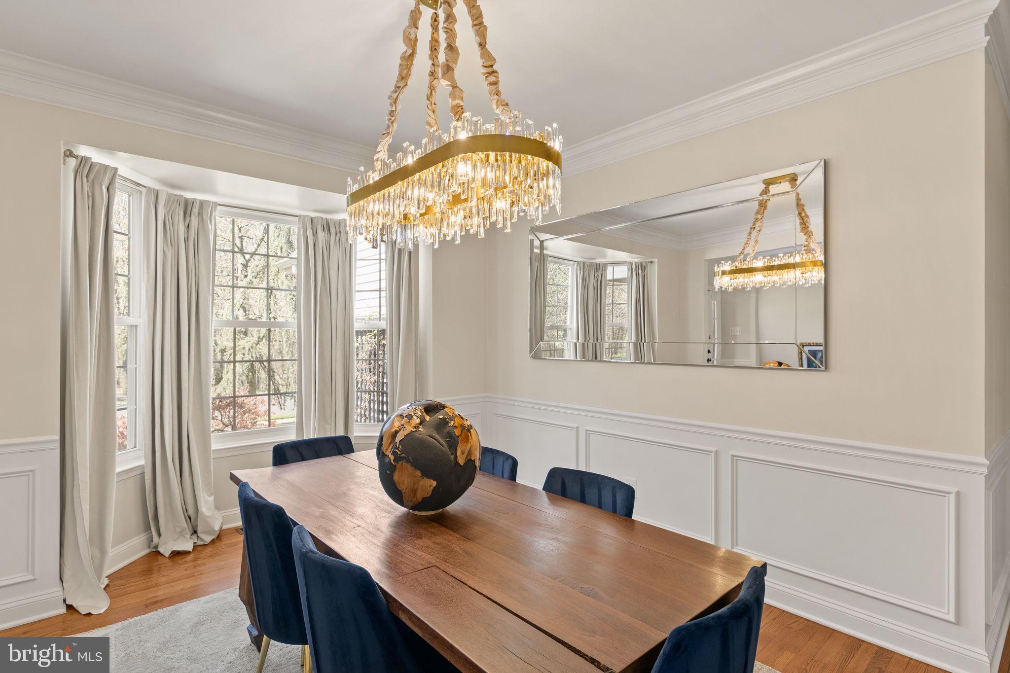 112 HILLSIDE LANE