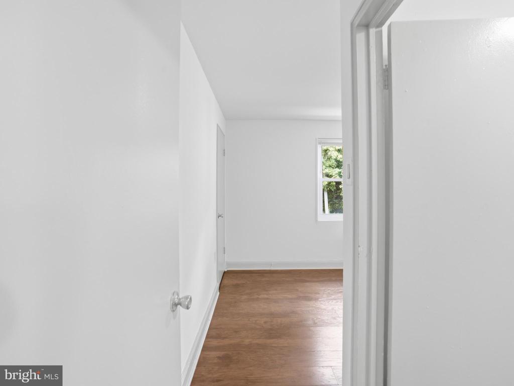 101 E CAMDEN AVENUE Unit: 16