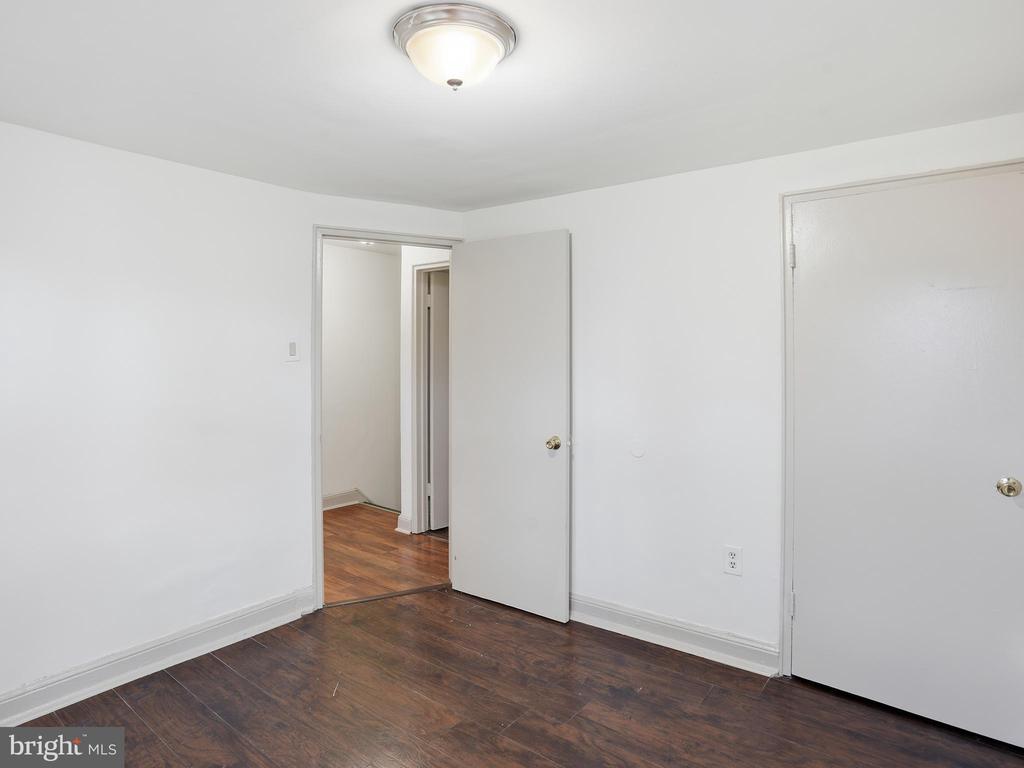 101 E CAMDEN AVENUE Unit: 16